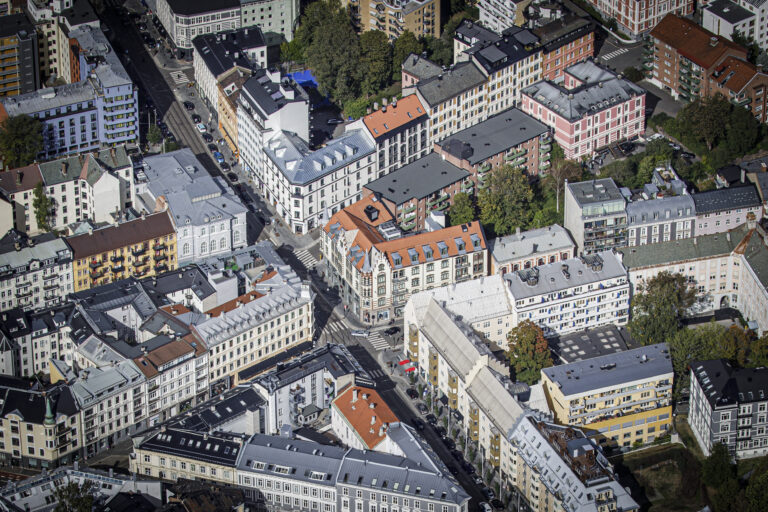 Flyfoto av Bogstadveien 11